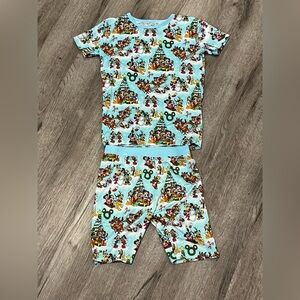 Showstoppers Pajamas Mickey Mouse Minnie Christmas size 9/10